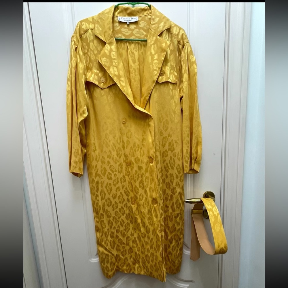 Vintage Christian Dior Yellow leopard Patterned silk jacket with belt